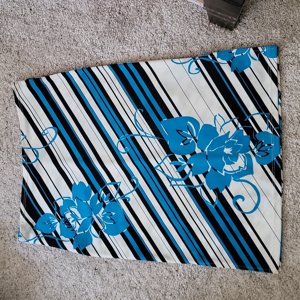Clue Skirt